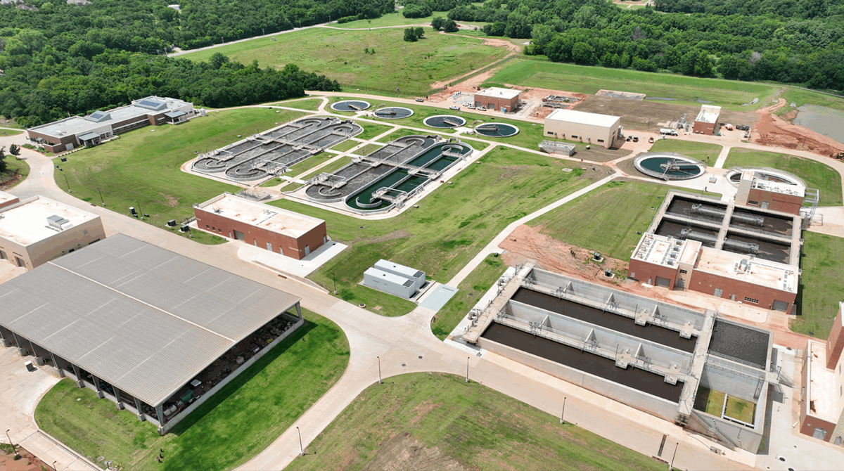 Arial photo of the Coffee Creek Water Resource Recovery Facility expansion in Edmond, Oklahoma performed by Carollo Engineers