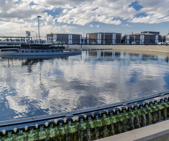 photo of a wastewater clarifier representing Carollo's many Water Research Foundation projects on topics like stormwater, biosolids, pfas, and more